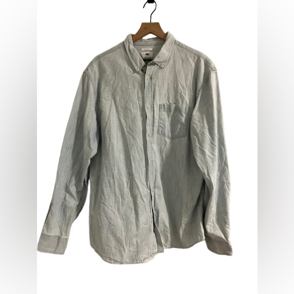 Old Navy Other - Old Navy Light Denim Slim Fit Button Down Shirt